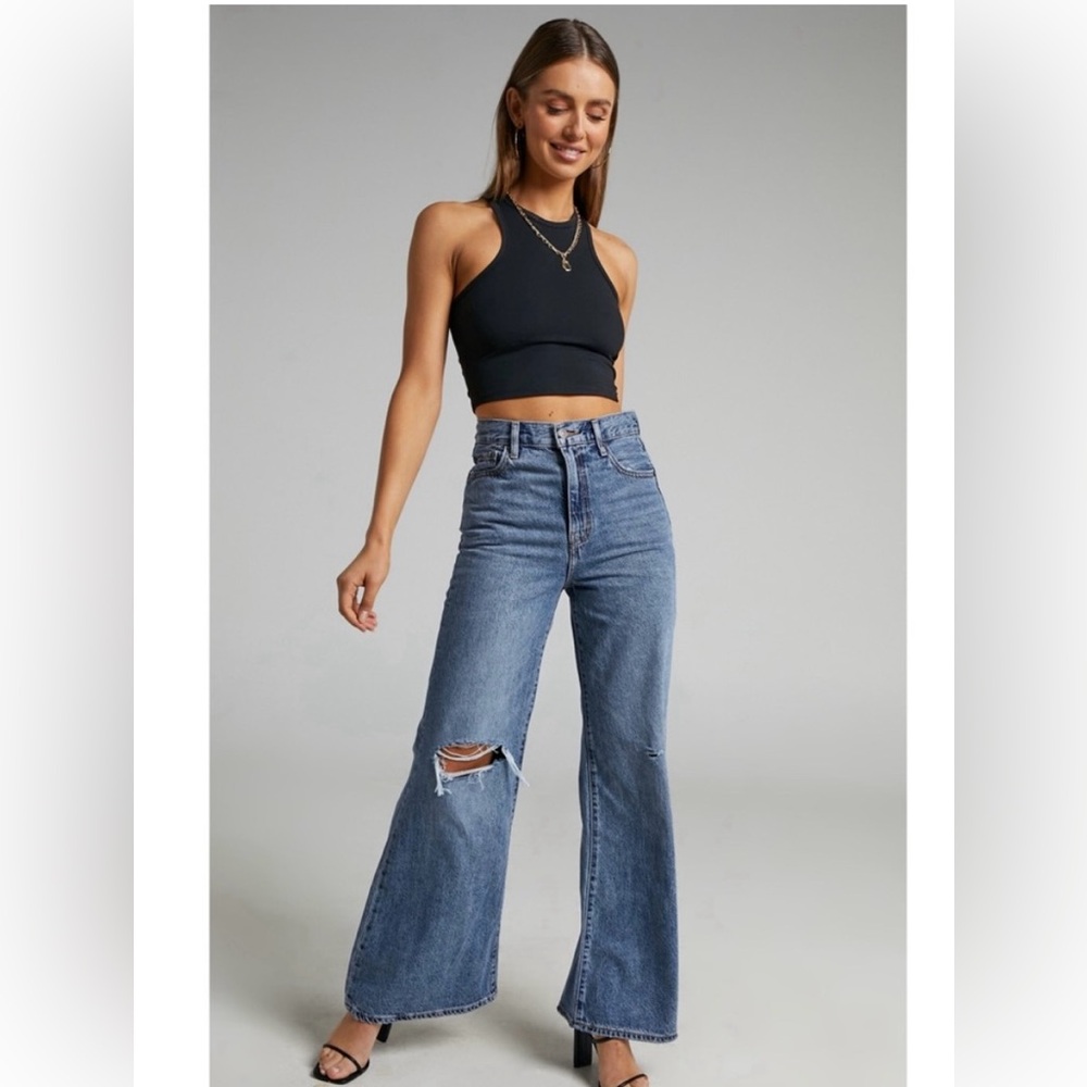 Levi’s High Waist Loose Flare Wide Leg Jeans in Take Notes